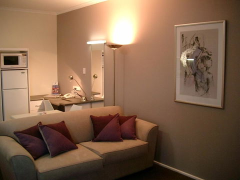 McLaren Vale Motel & Apartments - Brisbane Tourism 11