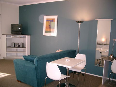 McLaren Vale Motel & Apartments - Brisbane Tourism 9