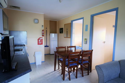 Baudin Beach Apartments - Tourism Brisbane 13