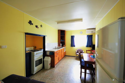 Baudin Beach Apartments - Tourism Brisbane 8
