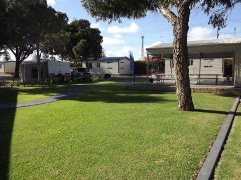 Ceduna Foreshore Caravan Park - Brisbane Tourism 24