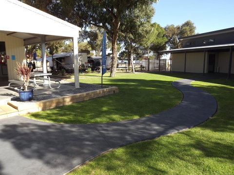 Ceduna Foreshore Caravan Park - Brisbane Tourism 33