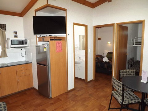 Ceduna Foreshore Caravan Park - Brisbane Tourism 36