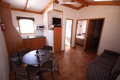 Ceduna Foreshore Caravan Park - Brisbane Tourism 37