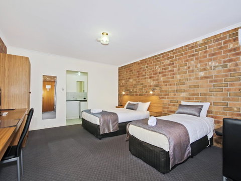 Motel Goolwa - Brisbane Tourism 0