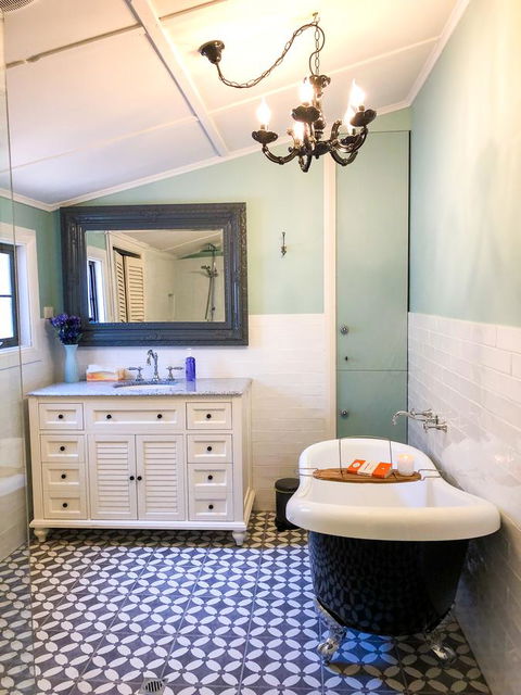 Inglenook Cottage - Tourism Brisbane 22