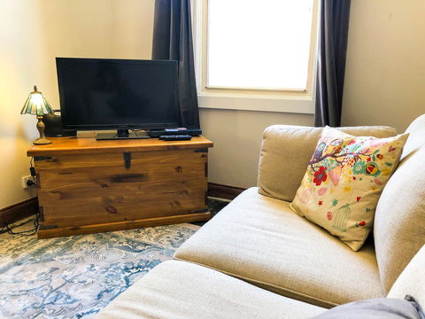 Inglenook Cottage - Tourism Brisbane 17