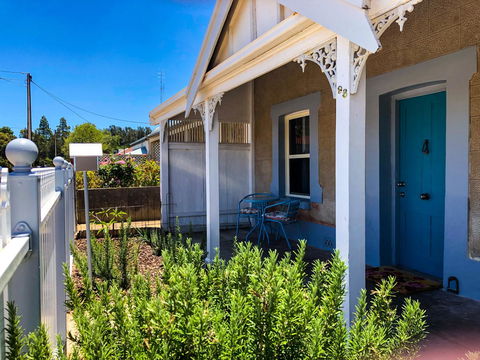 Inglenook Cottage - Tourism Brisbane 0