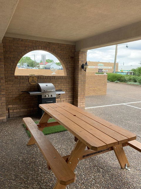 Cumberland Motor Inn - Tourism Brisbane 14