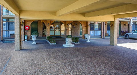 Cumberland Motor Inn - Tourism Brisbane 38