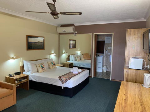 Cumberland Motor Inn - Tourism Brisbane 22