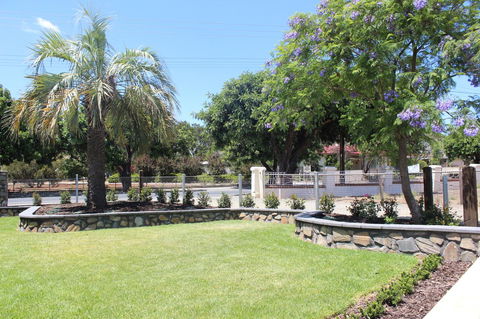 Barossa Bed & Breakfast - Brisbane Tourism 13