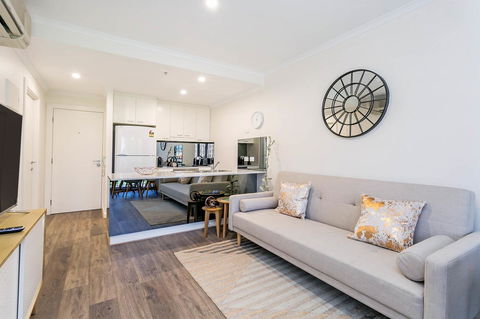 Heart Of Glenelg BnB - Tourism Brisbane 7