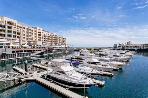 Heart Of Glenelg BnB - Tourism Brisbane 22