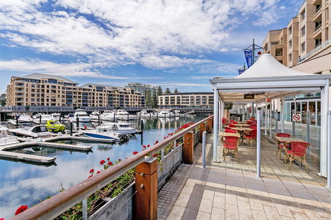 Heart Of Glenelg BnB - Tourism Brisbane 19