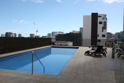 Modern CBD Apartment With Panoramic View - Brisbane Tourism 7