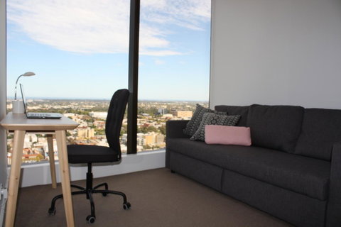 Modern CBD Apartment With Panoramic View - Brisbane Tourism 4