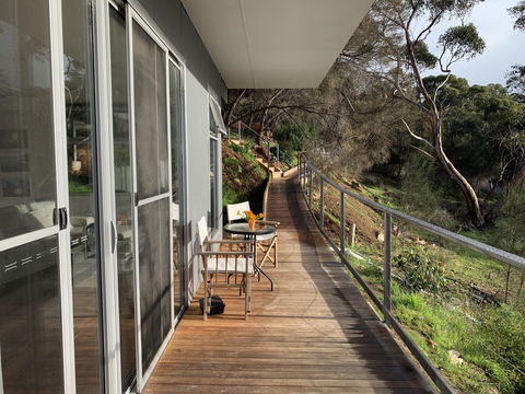Sunrise On Falie Seaview Eco Accommodation - Tourism Brisbane 10