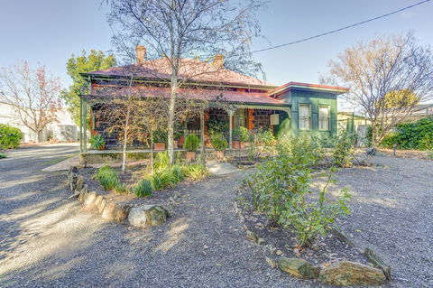 Tanunda Cottages - Tourism Brisbane 9