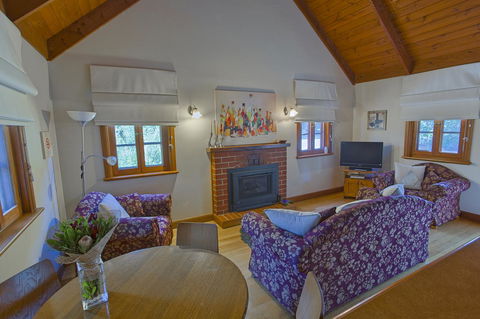 Tanunda Cottages - Tourism Brisbane 4