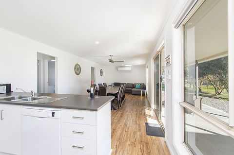 32 West B&B - Tourism Brisbane 18