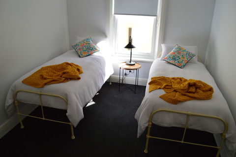 Two Cow Cottage Bed & Breakfast - Tourism Brisbane 22