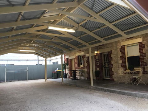 Two Cow Cottage Bed & Breakfast - Tourism Brisbane 7
