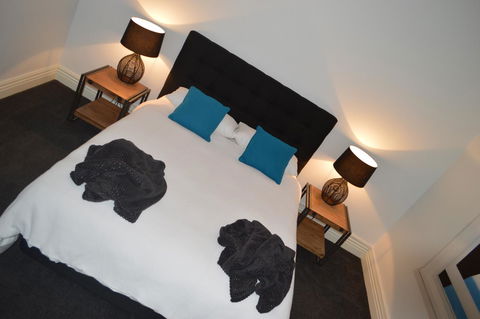 Two Cow Cottage Bed & Breakfast - Tourism Brisbane 17