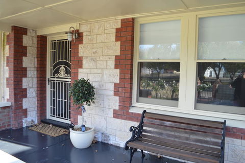 Two Cow Cottage Bed & Breakfast - Tourism Brisbane 28