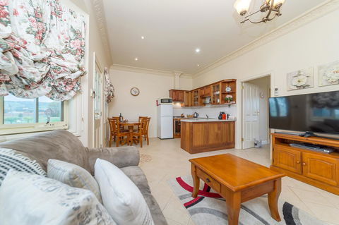 Barossa Vineyard Cottages - Tourism Brisbane 16