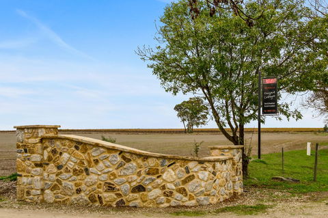 Barossa Vineyard Cottages - Tourism Brisbane 9