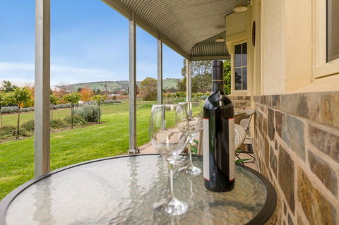 Barossa Vineyard Cottages - Tourism Brisbane 23