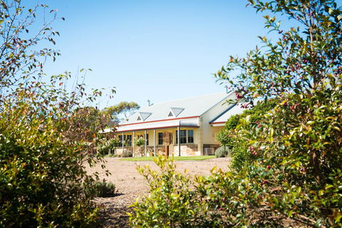 Barossa Vineyard Cottages - Tourism Brisbane 2