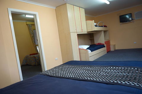 Motel Mount Gambier - Brisbane Tourism 12