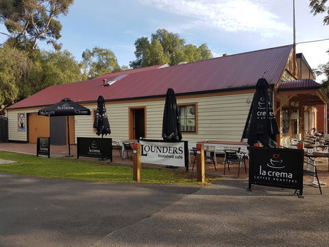 Adelaide Style Accommodation-Close To City-North Adelaide-3 Bdrm- FREE Parking - Tourism Brisbane 44