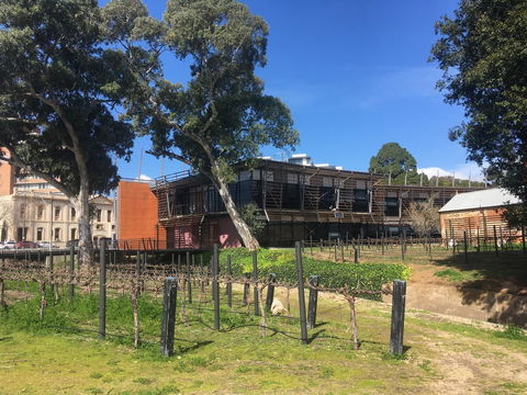 Adelaide Style Accommodation-Close To City-North Adelaide-3 Bdrm- FREE Parking - Tourism Brisbane 39