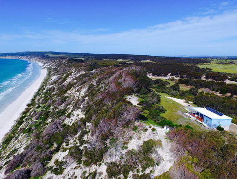 A Dune Escape - Tourism Brisbane 0