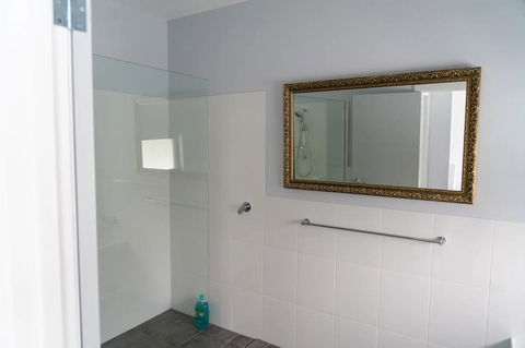 Gawler Townhouse 3 Bedroom - Tourism Brisbane 6