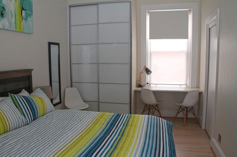 Smugglers Inn Studio Apartments - Brisbane Tourism 16