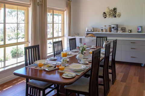 Angaston House - Tourism Brisbane 11