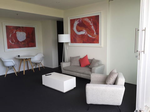 Tasha\'s Apartments On Warwick - Brisbane Tourism 31