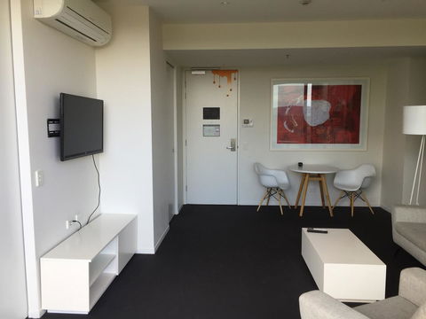 Tasha\'s Apartments On Warwick - Brisbane Tourism 39