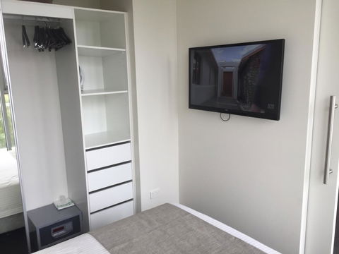 Tasha\'s Apartments On Warwick - Brisbane Tourism 8