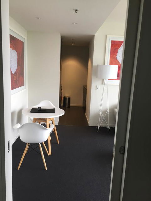 Tasha\'s Apartments On Warwick - Brisbane Tourism 11