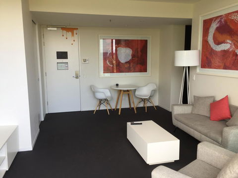 Tasha\'s Apartments On Warwick - Brisbane Tourism 30