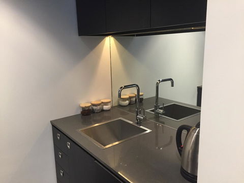 Tasha\'s Apartments On Warwick - Brisbane Tourism 15