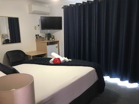 OCEAN BREEZE MOTEL - Brisbane 4u 21