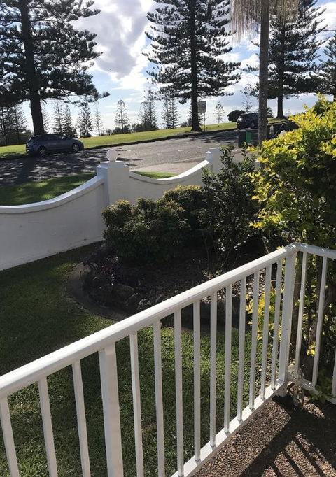 OCEAN BREEZE MOTEL - Brisbane 4u 19