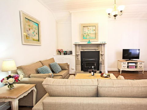 Queen's Cottage Barossa Valley - Tourism Brisbane 6