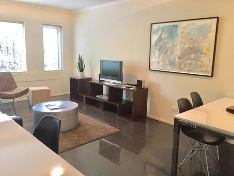 Adelaide DressCircle Apartments - Archer Street - Brisbane Tourism 12